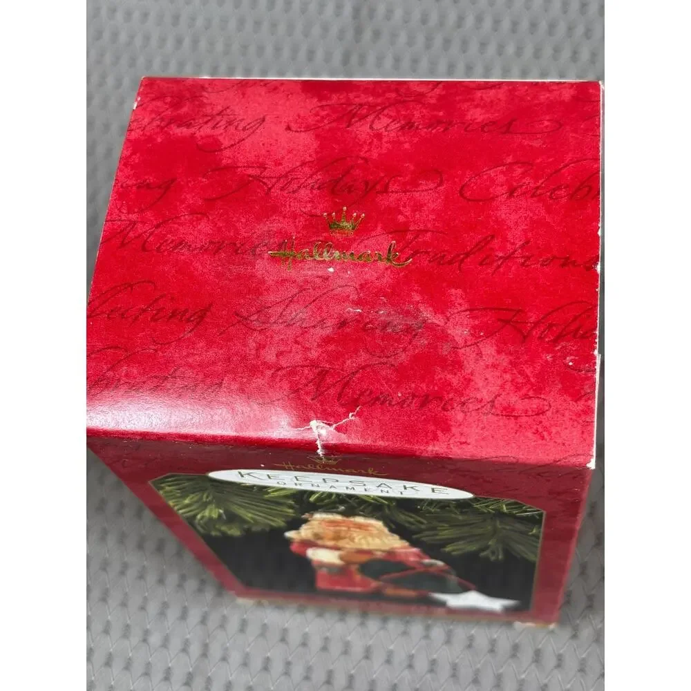 VTG 1997 Hallmark Keepsake Folk Art Christmas Ornament Music Santas Secret Gift